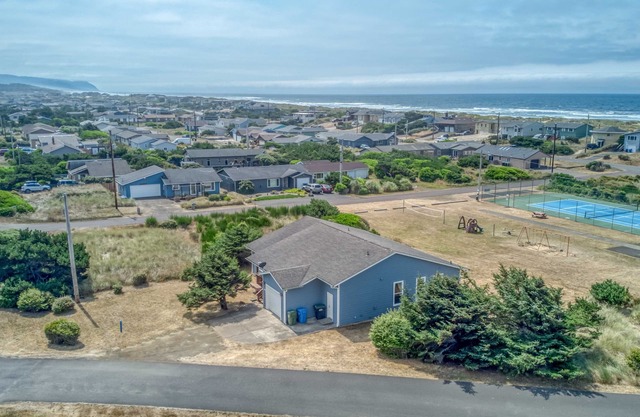 Elegant Style, Comfort in Waldport 3-Bedroom, Neighborhood Playground Next Door!