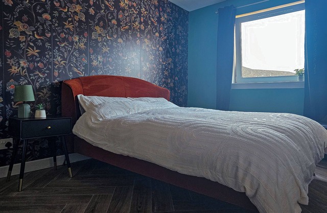 Elegant & Unique 2-Bed – Perfect for RAH & Airport