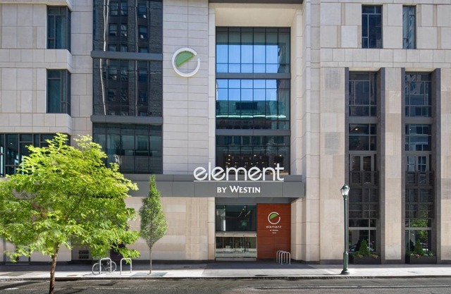 Element Philadelphia Downtown