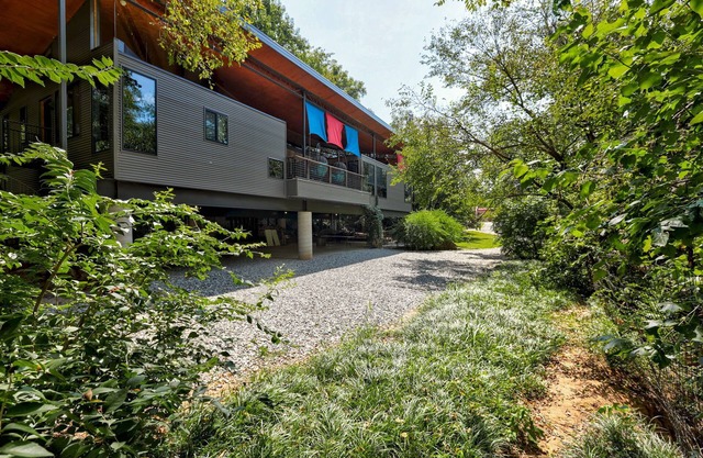 Elevated Stay at White Owl Creek
