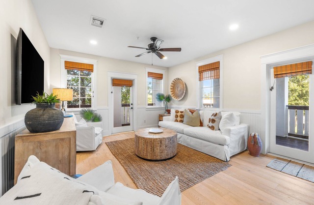 Emerald Palm/2 Bedroom Condo Rosemary Beach/2 Bikes
