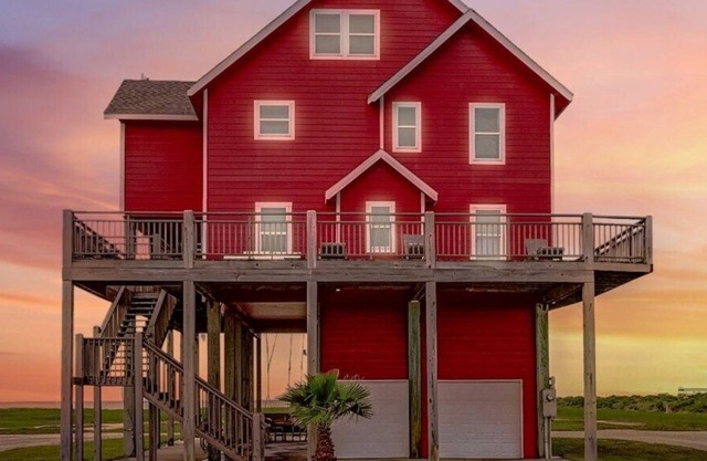 Emerald Sunset, Sleeps 18, Bay View, Dog Friendly