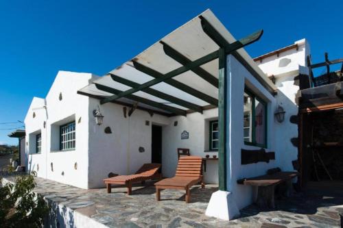 Encantadora Casa Rural con Vistas Preciosas para 4 Personas