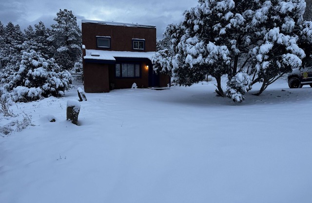 enchanted 2 bed 2 bath 20 minutes from ski area