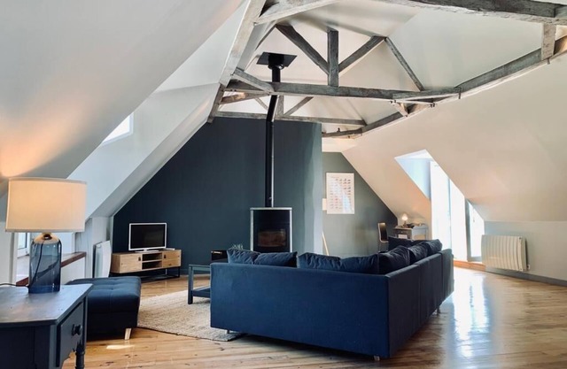 Enchanting apartment with WiFi in Jurançon