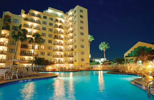 Enclave Hotel & Suites Orlando, a staySky Hotel & Resort