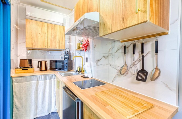 Enjoy a relaxing and pleasant vacation in this tasteful and individual apartment.