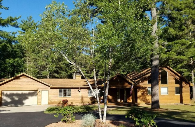 Enjoy a Stay at a Five Star Home Surrounded by Majestic White Pines