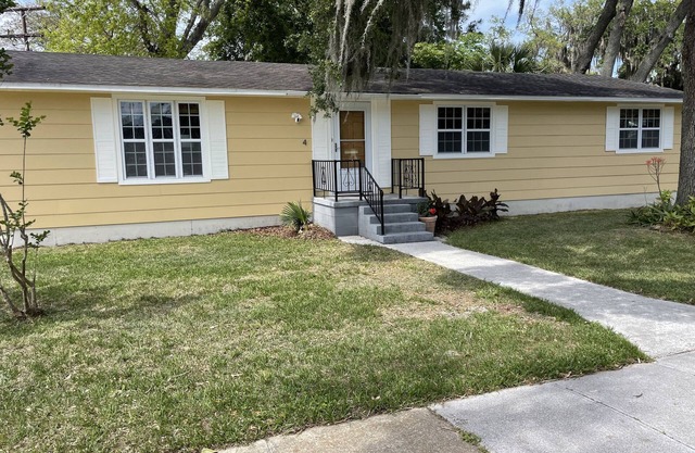Enjoy all of what sunny St. Augustine has to offer just steps from Casa Veria!