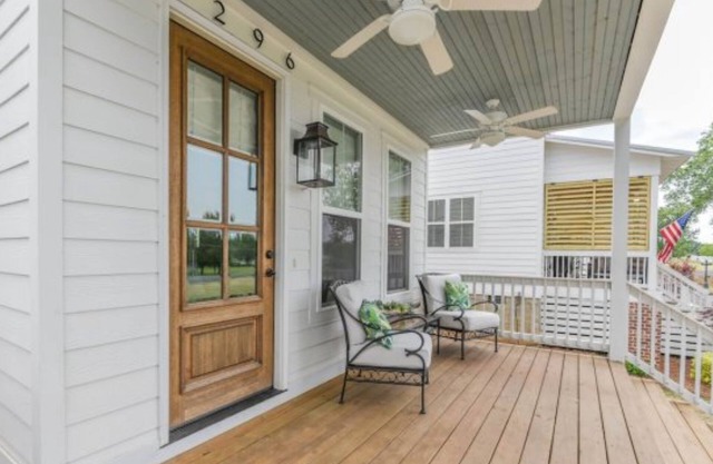Enjoy Life at River Rocks Plantation
