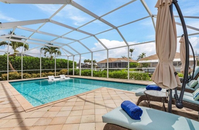 Enjoy Luxury & Tranquility at American Beauty, Your Dream Getaway in Cape Coral