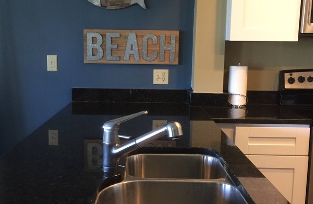 Enjoy "Pura Vida" On Indian Rocks Beach/Luxury Condo new to rental market