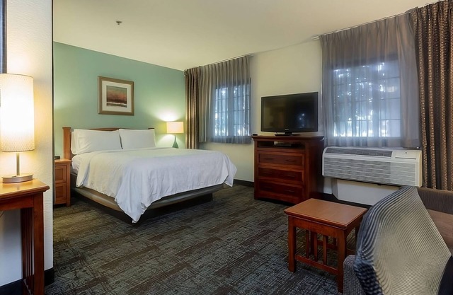 Enjoy the Magic of Disneyland just 2 Miles from this Suite w/Self Parking!