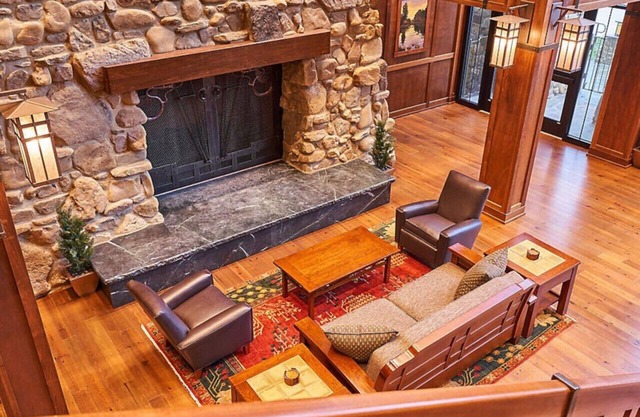 Enjoy the views of Table Rock Lake in this 2BD resort condo