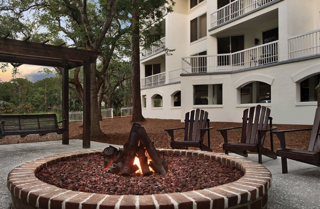 Enjoy waterfront vacations at Hilton Head's Sea Pines Marriott's Resort
