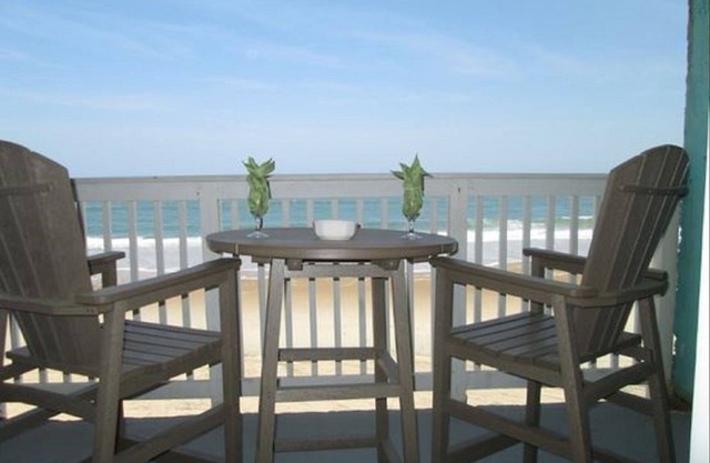 Enjoy your magnificent ocean views from your huge balcony!