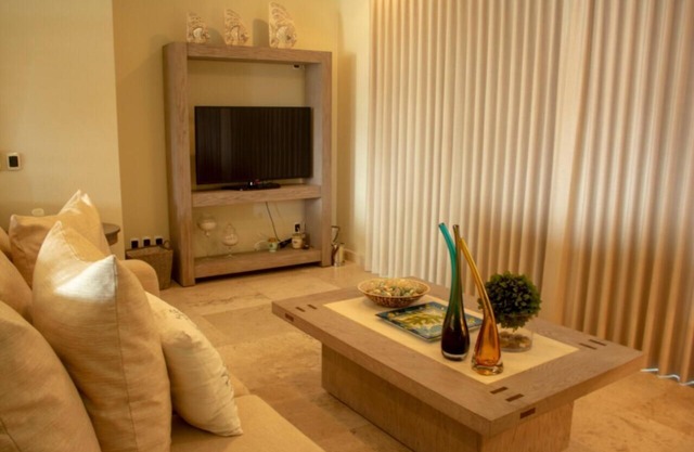 Enjoy your vacation in this beautiful oceanfront condo at Sol Paraíso Cerritos!