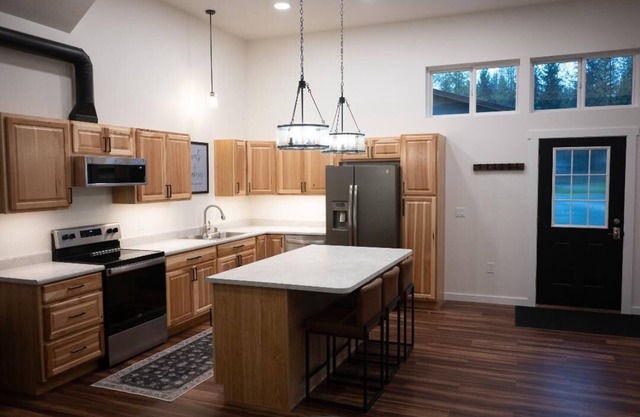 Enjoyable 2-bedroom townhome in Juneau