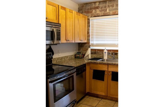 Entire Atlanta Condo minutes from Downtown
