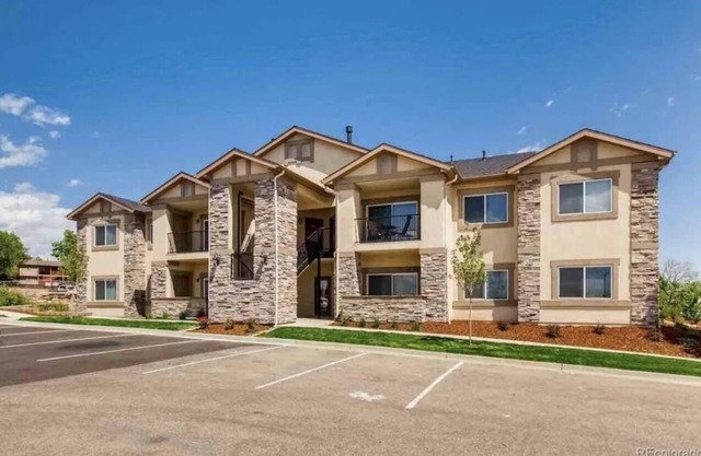 Entire Condo Free Parking 14 mins to DT Denver