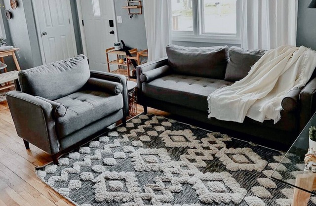 Entire Cute Boho Home Near Hospital, Expo Center, Free Parking
