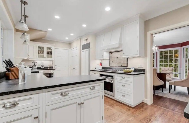 Entire LUX Home in Bethesda