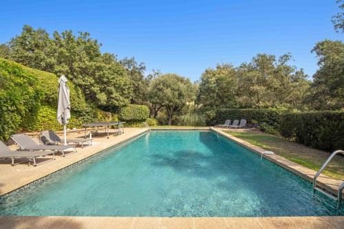 Entire Villa 5 bedrooms with pool