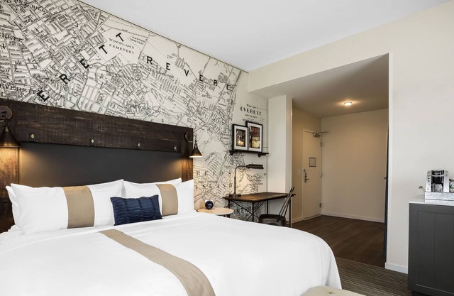 enVision Hotel Boston - Everett, Ascend Hotel Collection