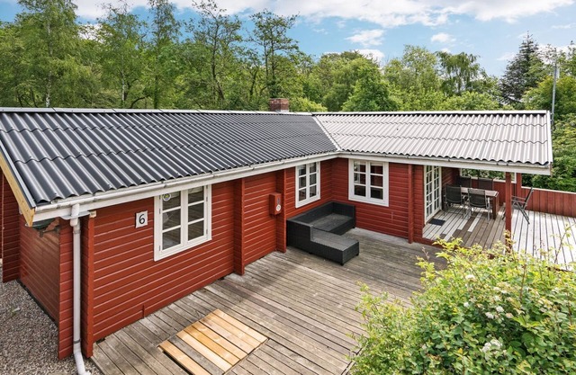 "Ernestine" - 500m to the fjord by Interhome
