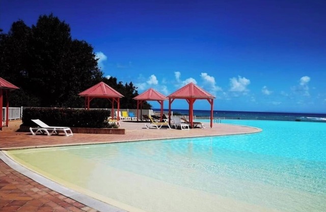 Escape to Anse des Rochers