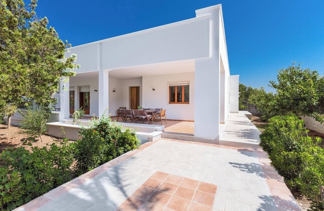 Escape to Apulia by BarbarHouse
