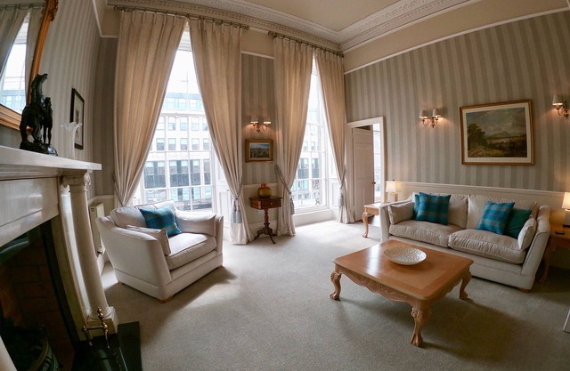 Escape To Edinburgh @ Albyn Place