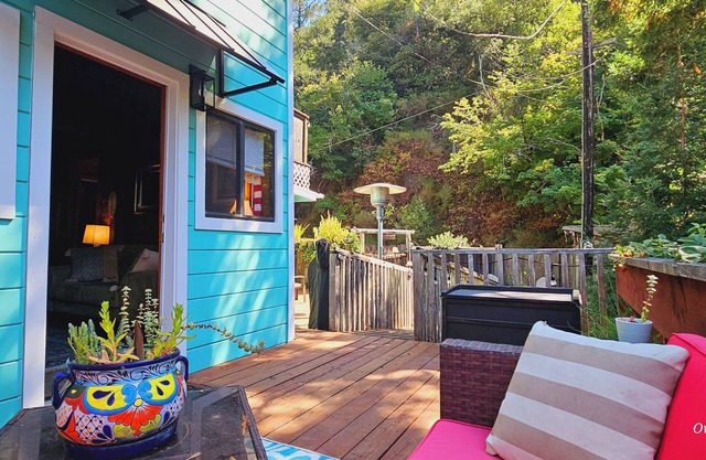 Escape to Redwood Bliss at this Cozy Cabin near Monte Rio Beach!