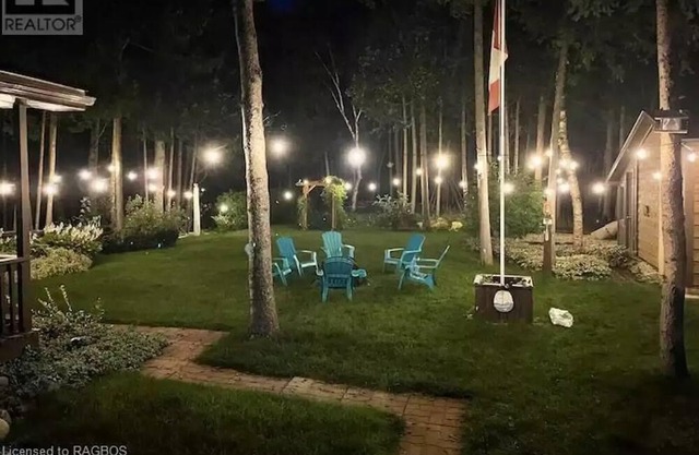 Escape to serenity: Discover our idyllic Downtown Cottage Rentals