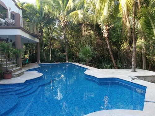 Espacioso Apartamento Gardenias , Playacar 2Bdr