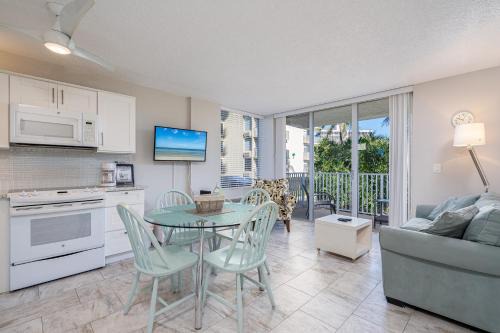 Estero Beach and Tennis 106B