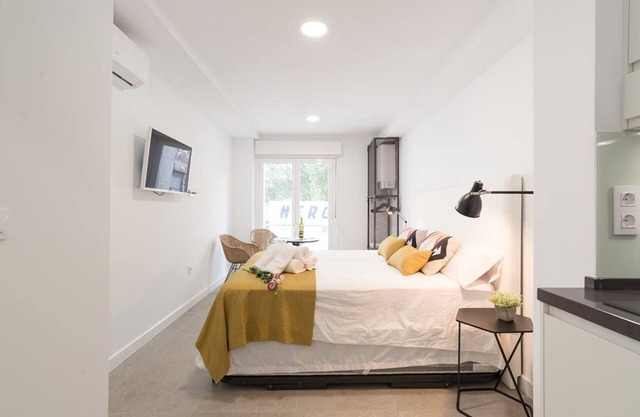 Estudio Poseidon con Balcon