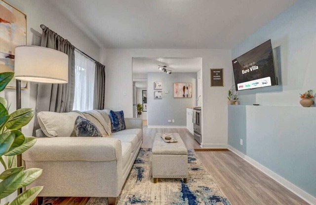 Euro Villa! Walkable Location w/Scenic Views
