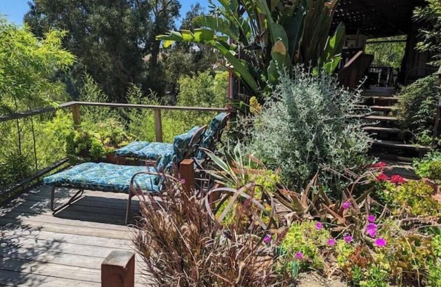 European Style b&b in Topanga