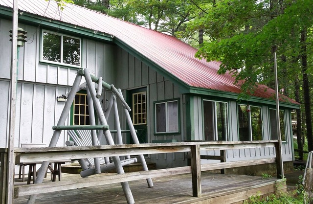 Evergreen Lodge on the Cedar River