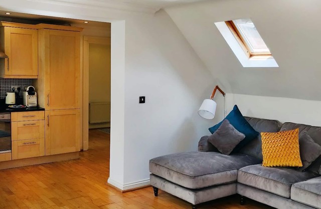 Exceptional 2 Bedroom 2 bathroom apartment with Netflix
