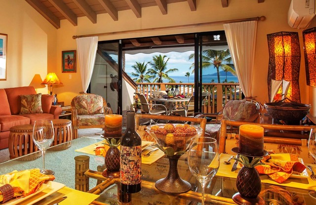 Exceptional, 5 Star! Big Blue Ocean View, Beautiful Kitchen & Spa Bathrooms J219