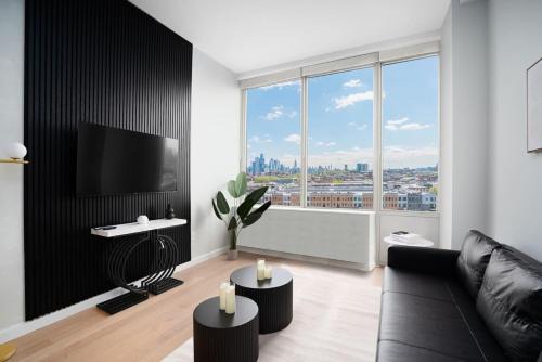 Exclusive 1BR Apt with NYC View