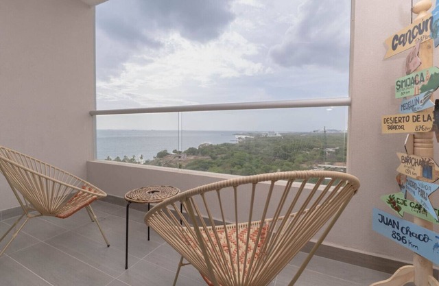 Exclusive design apartment with view and pool