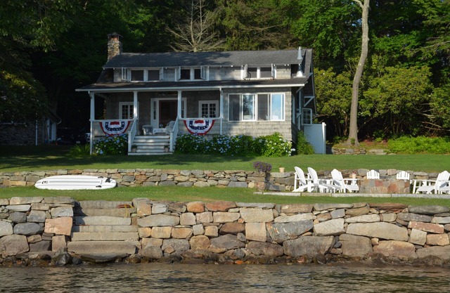Experience Perch Rocks! A Unique Private Waterfront Cottage on Bantam Lake