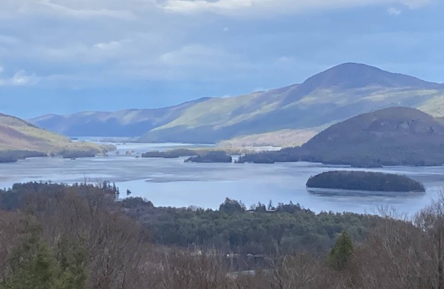 Explore Lake George and the Adirondacks! Incredible Lake George and mtn view!