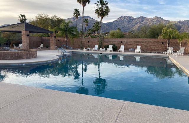 Exquisite Catalina Foothills Home-Panoramic Mountain Views! Beautiful Setting!