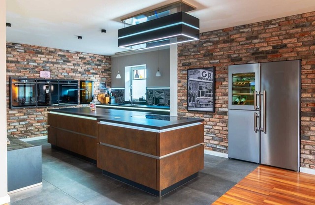 Exquisite vacation home - a paradise for families and groups.