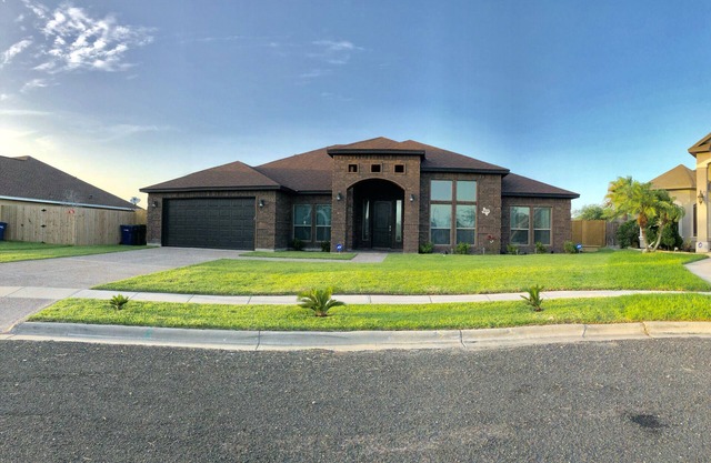 Extraordinary Luxury Gorgeous Brand New Home