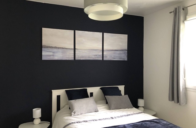 F2 apartment, quiet and elegant in residence with swimming pool